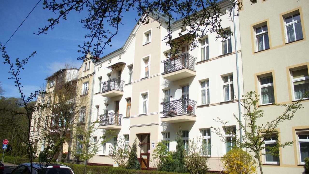 Apartament Paderewskiego 12M2 Świnoujście Екстериор снимка